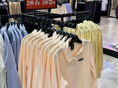 -百年港湾奥特莱斯(香炉礁店)