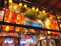 -八一好吃街·高品美食广场