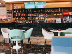 -中8台球俱乐部(龙跃大厦店)