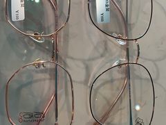 -Trend1881视光·蔡司视觉(领展广场店)