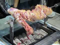 烤羊腿-柿子树炭烤羊腿(金台路店)