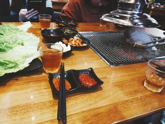 -肉甲韩国木炭烤肉(新壹街1店)