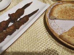-巴扎美食·新疆菜·西域歌舞表演餐厅(新疆大厦店)