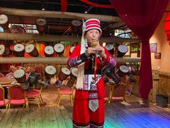 -老滇山寨•云南特色菜•地方菜•民族风情歌舞表演(金碧店)