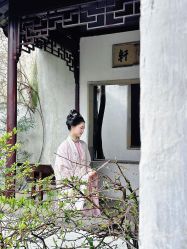 -一揽芳华汉服旗袍体验馆(拙政园店)