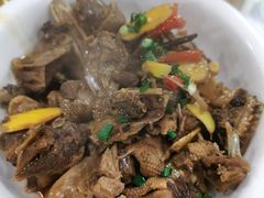 灰汤贡鸭-秀妈厨房(灰汤老店)