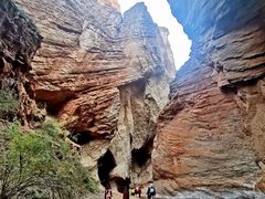 -天山神秘大峡谷