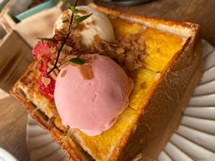 -蜜桃餐厅·伴山(湖滨商业街店)