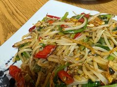 -牛八宝桂林米粉(八里庄店)