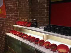 -三人行骨头王火锅(长寿店)