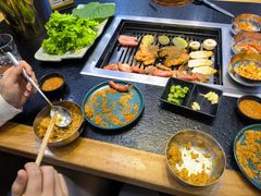 -臻牛烤肉