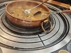 -阿山卓·野生菌火锅·纳西火塘烤肉