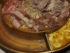 -猪啊牛呀羊啊铜盘烤肉(正大广场店)