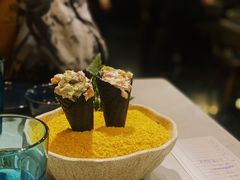 三文鱼牛油果手卷-荟廷·晶萃(陆家嘴尚悦湾店)