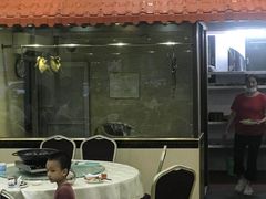 -家乡饭店(里仁洞店)