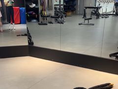 -超级猩猩健身·私教(上海体育场店)