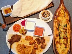 -Efes Turkish & Mediterranean Cuisine 艾菲斯餐厅(陆家嘴店)