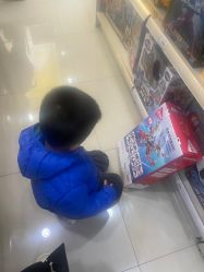 -爱婴室(上海嘉定罗宾森广场店)