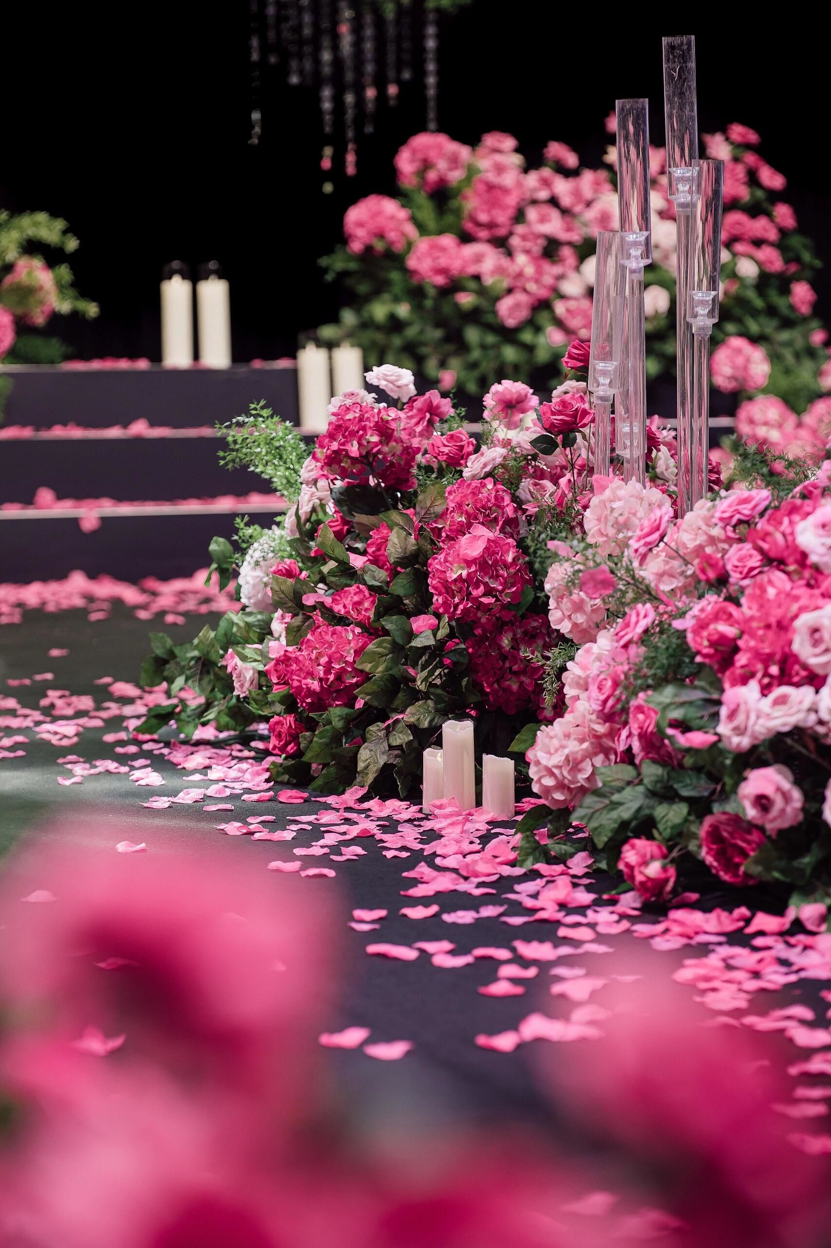 玫瑰心形婚礼现场