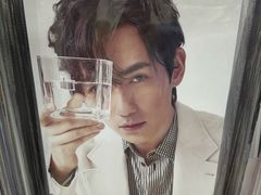 -Love Star追星馆(上海大悦城店)