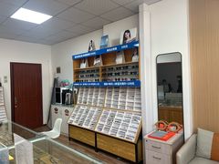 -李医生眼镜工作室