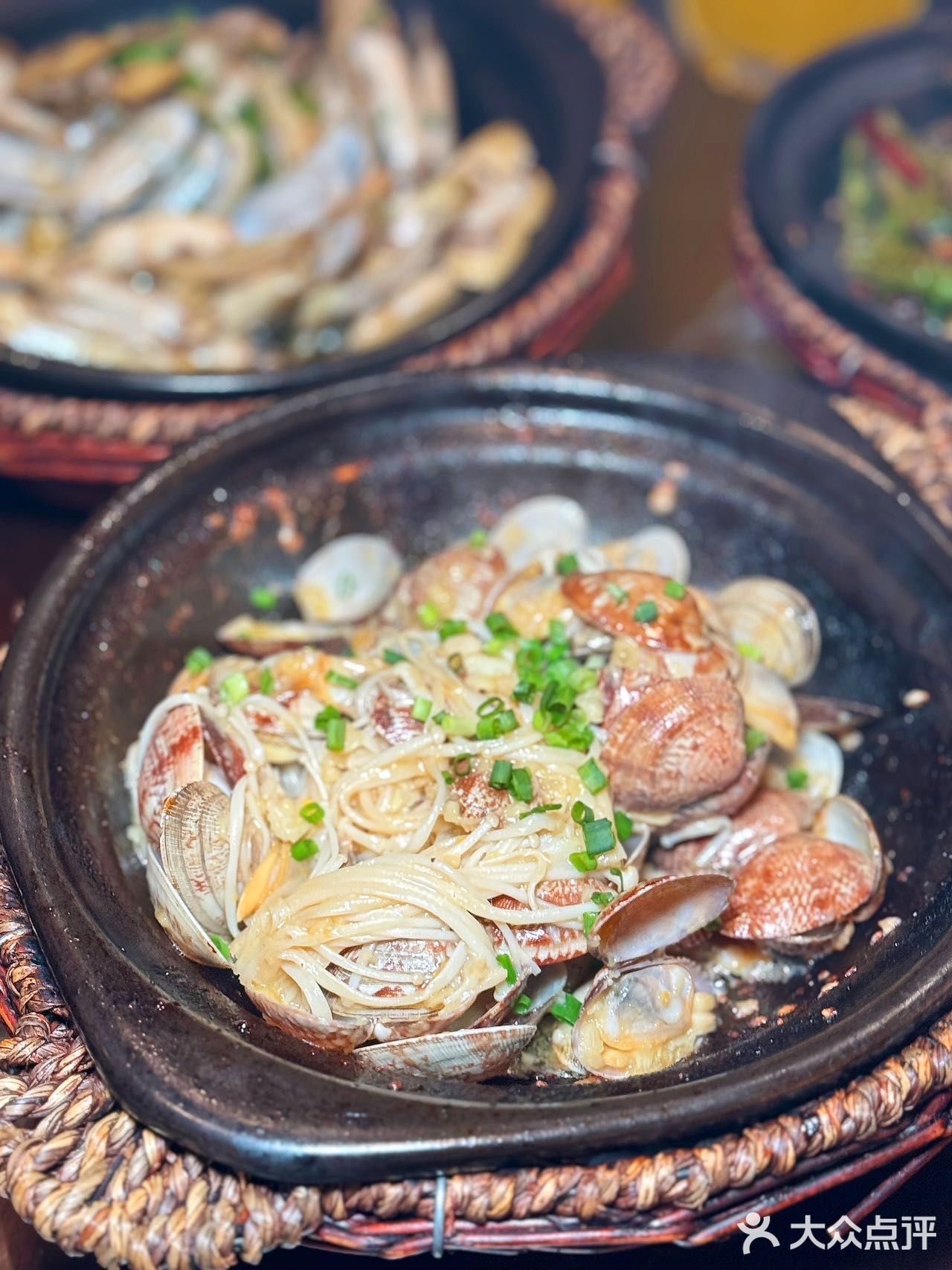 为了这口砂锅焗海鲜又来翔殷路了