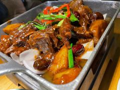 锅仔香焖小牛肉-弄堂里(雨花客厅店)