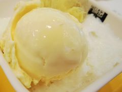 榴莲忘返-满记甜品(荟聚购物中心店)