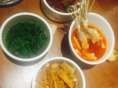 -渝是乎酸菜鱼(龙旗购物中心店)
