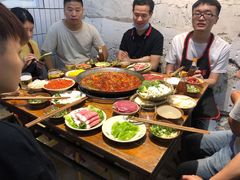-四小区火锅·巷子里的重庆火锅(花照壁店)