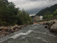 -龙井峡漂流