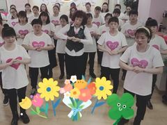 -爱月宝月嫂·育儿嫂(哈尔滨总店)