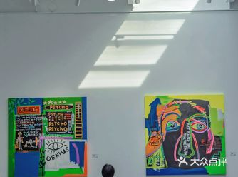 北京小众免费展｜90后女艺术家的彩色涂鸦