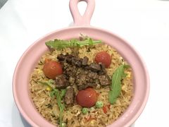 -丽莎沙拉轻食餐厅(国贸店)