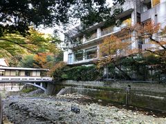 -月光园游月山庄