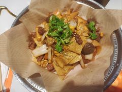 -红渡小香·牛肉麻辣香锅(车站南路店)