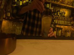 -城墙外BAR