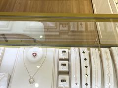 -海星奢选二手奢侈品手表包包鉴定回收寄卖(墨玉南路店)