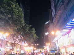 -八一好吃街·高品美食广场