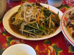 -闯关东东北农家菜(崂山石老人店)