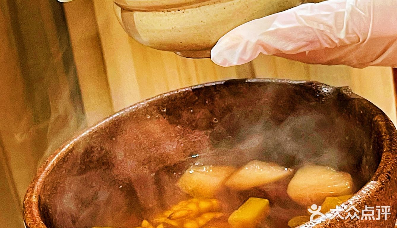 把菜品当作艺术品来做的素食餐厅，还代客泊车！