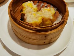 蟹黄干蒸烧卖-白天鹅宾馆-宏图府餐厅