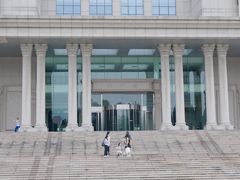 -复旦大学光华楼