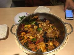 -拿渡麻辣香锅(世茂广场·工三店)