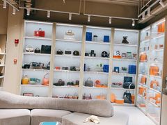 -FUN LUXURY范加奢品(蟠龙天地店)