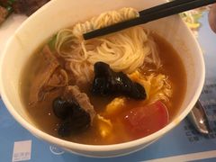 -海口绿发希尔顿酒店-田园汇自助餐·三文鱼·海鲜