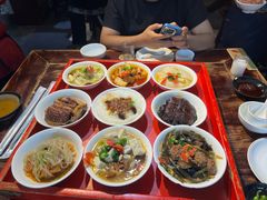 -蓝田九大碗民俗食府(蓝田店)