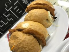 特色猪扒包-华星冰室(湾仔店)