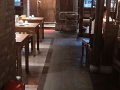 -张氏宽窄巷成都菜(澳德乐店)