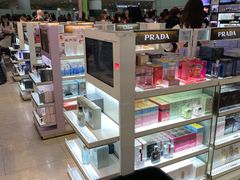 -日上免税店(三径路t3店)